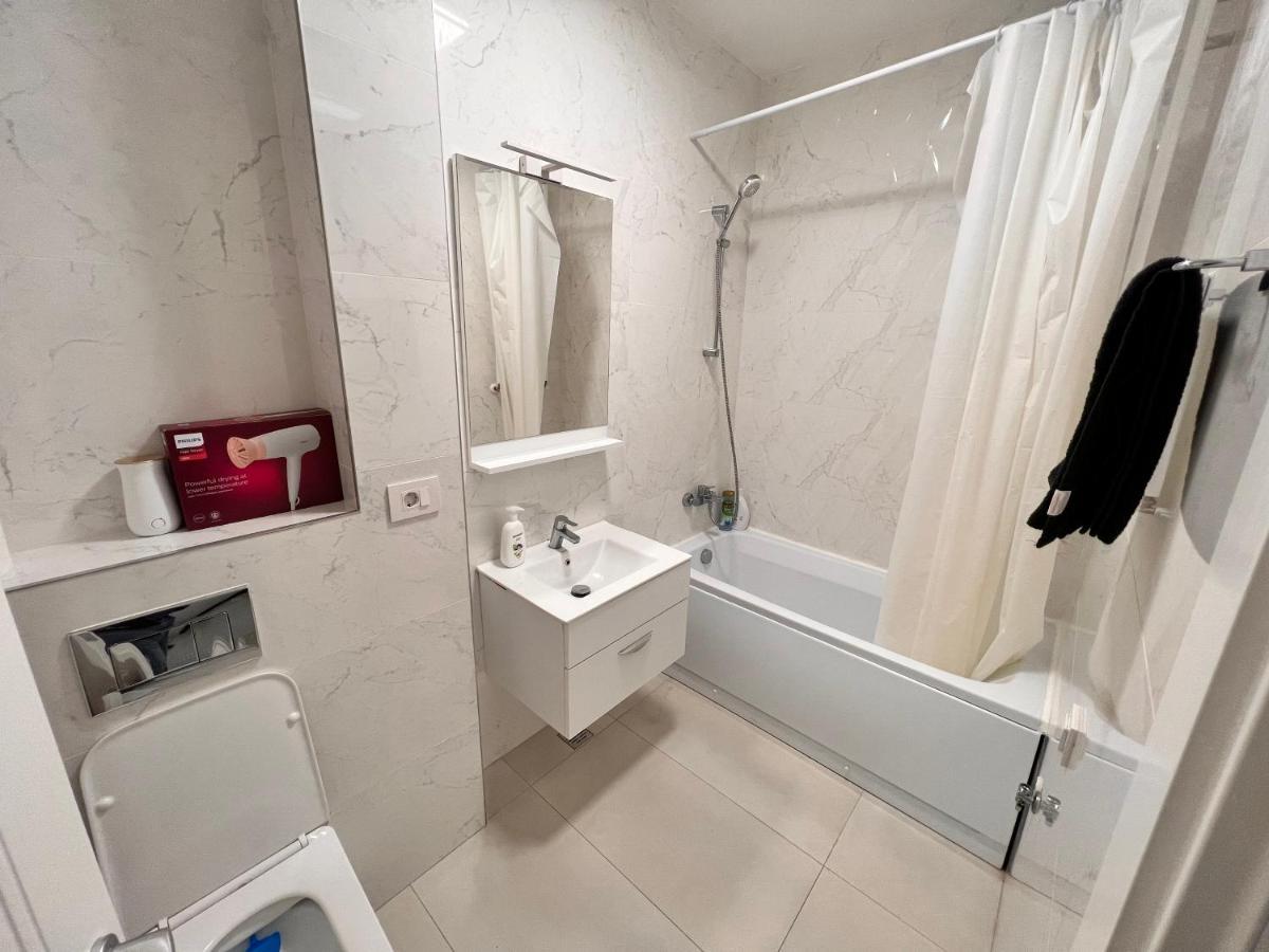 Metropolitan Bright 1 * Iasi